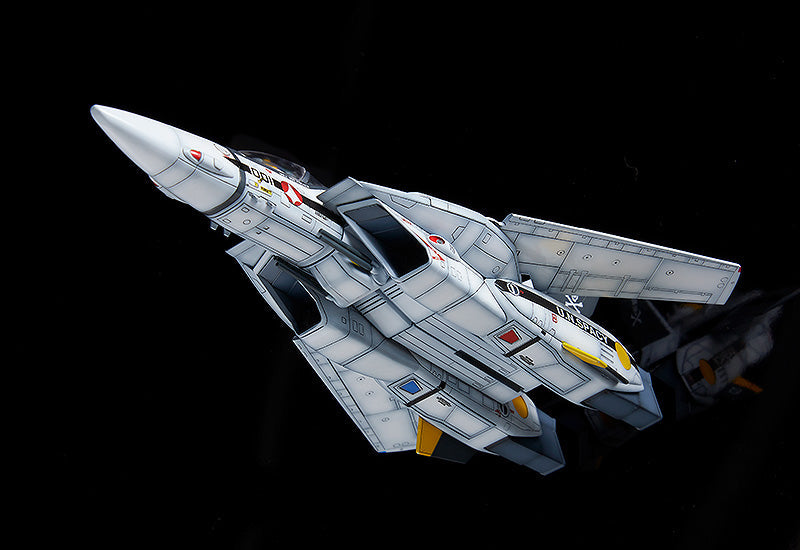 PLAMAX VF-1S Fighter Valkyrie (Roy Focker Custom)