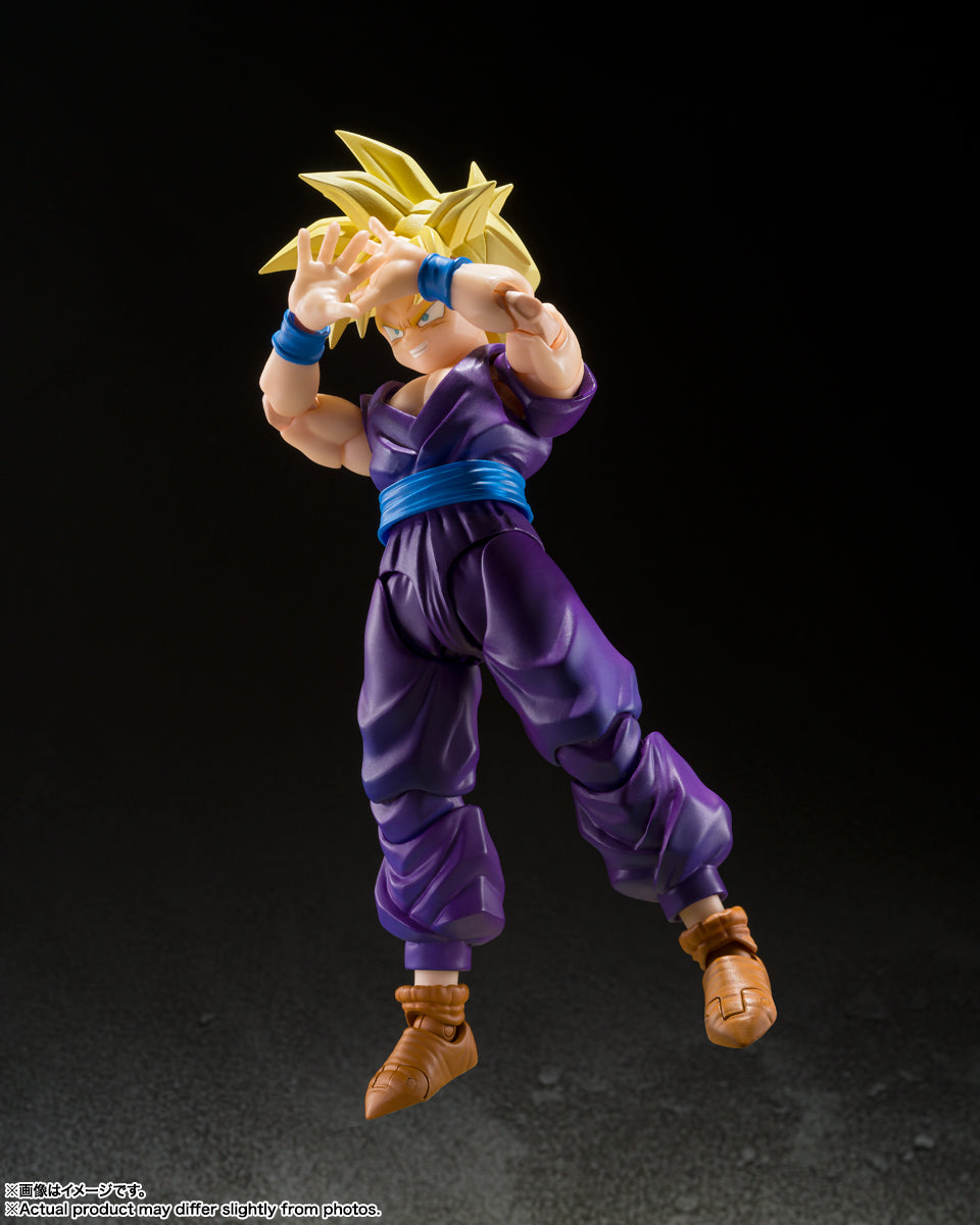 SH Figuarts Super Saiyan Son Gohan - The Warrior Who Surpassed Goku