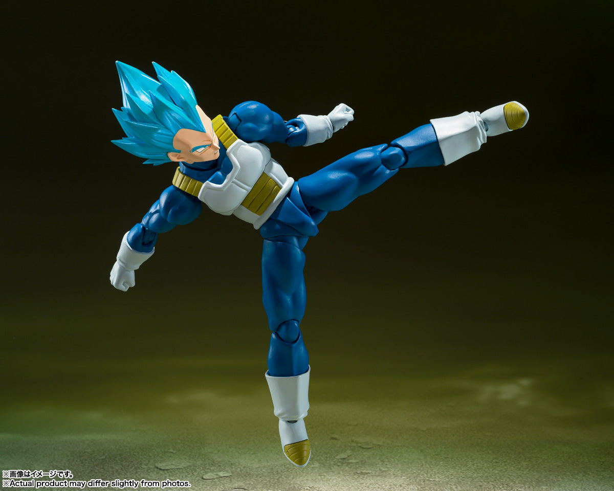 SH Figuarts Super Saiyan God Super Saiyan Vegeta - The Pride of Saiyans