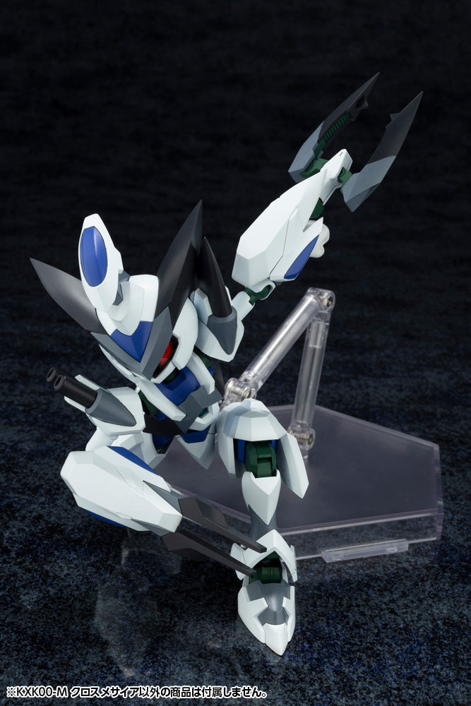 Medarot KXK00-M Cross Messiah Model Kit