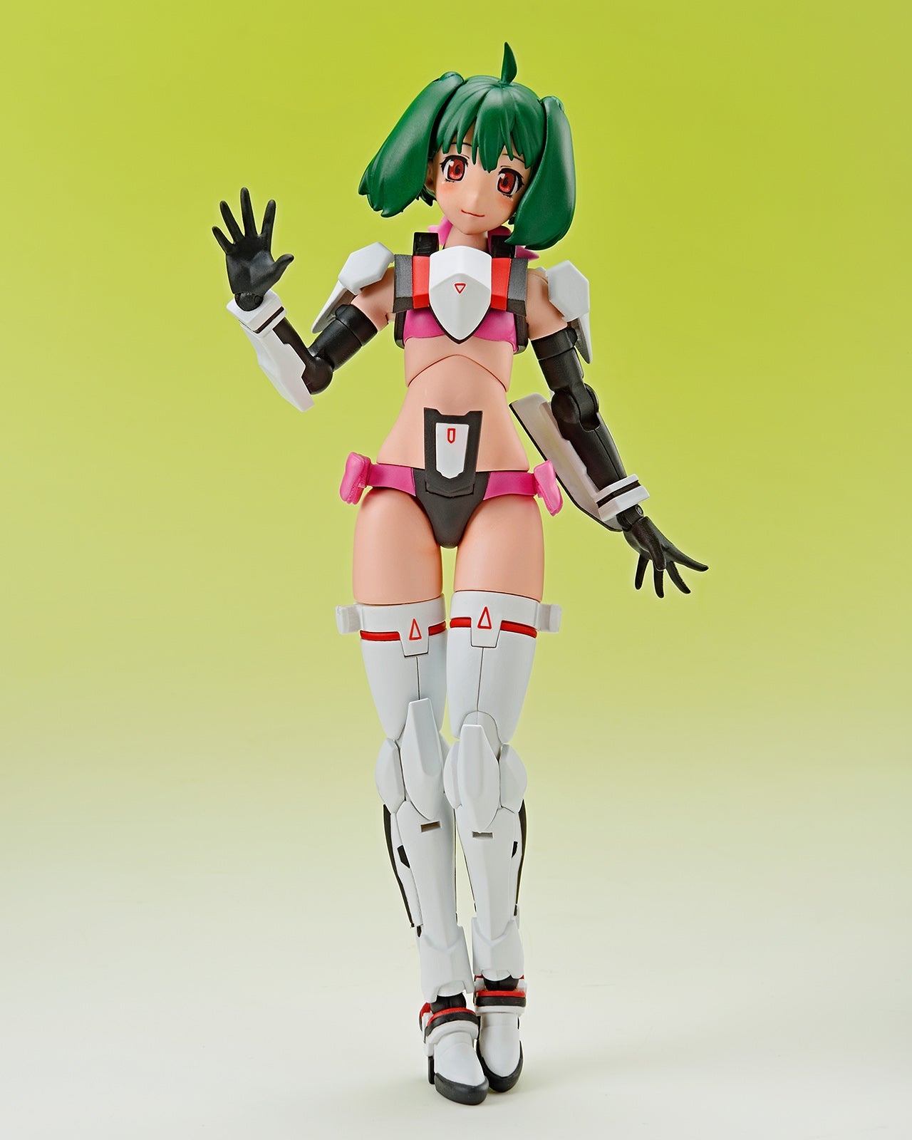 V.F.G. VF-25F Messiah Ranka Lee Model Kit