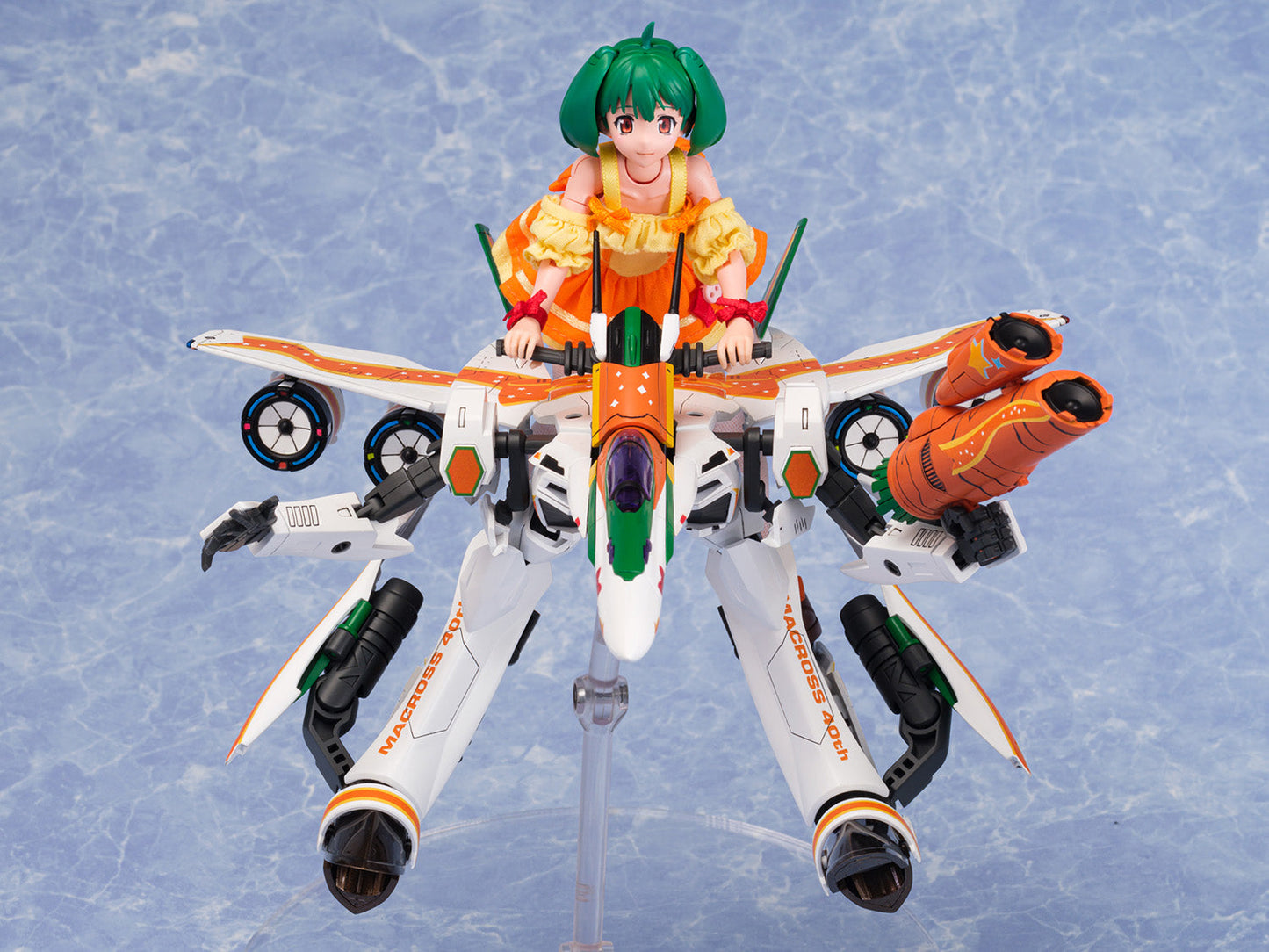 ACKS V.F.G. VF-25F Messiah Ranka Lee Macross 40th Anniversary