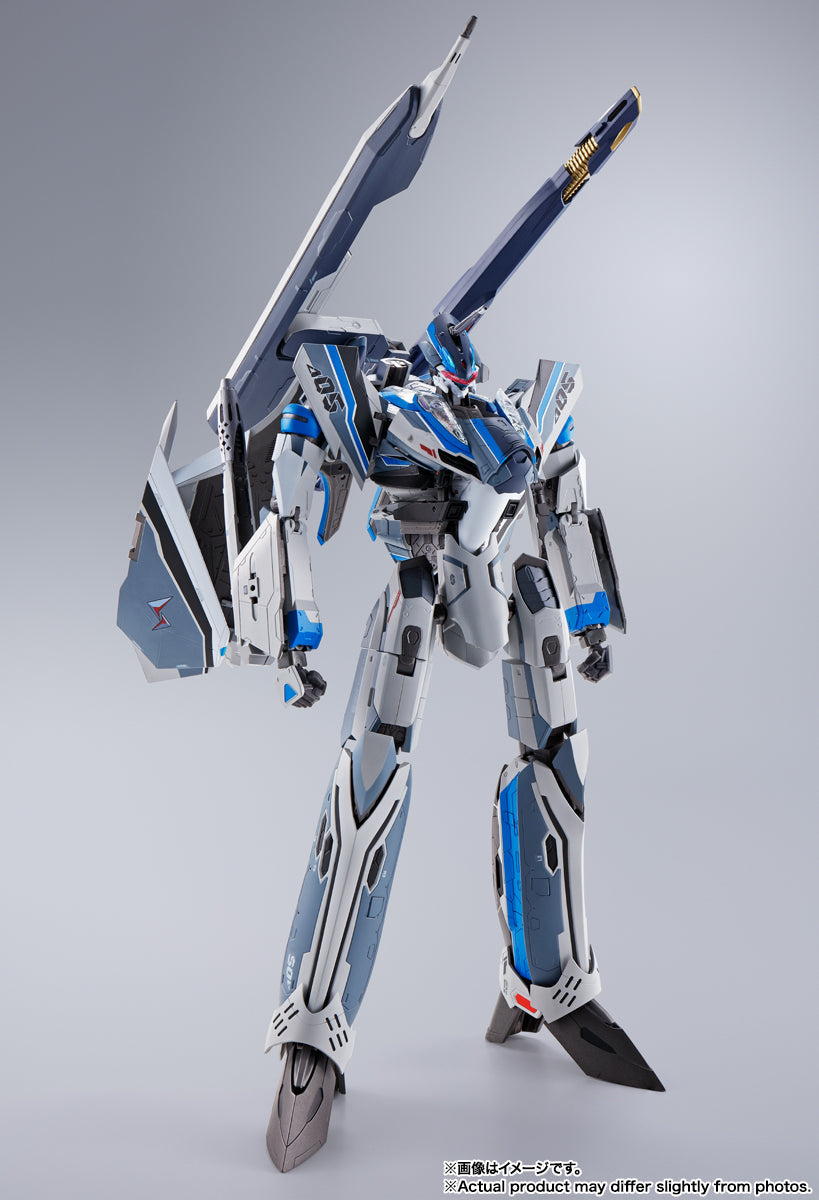 DX Chogokin VF-31AX Kairos Plus (Hayate Immelmann)