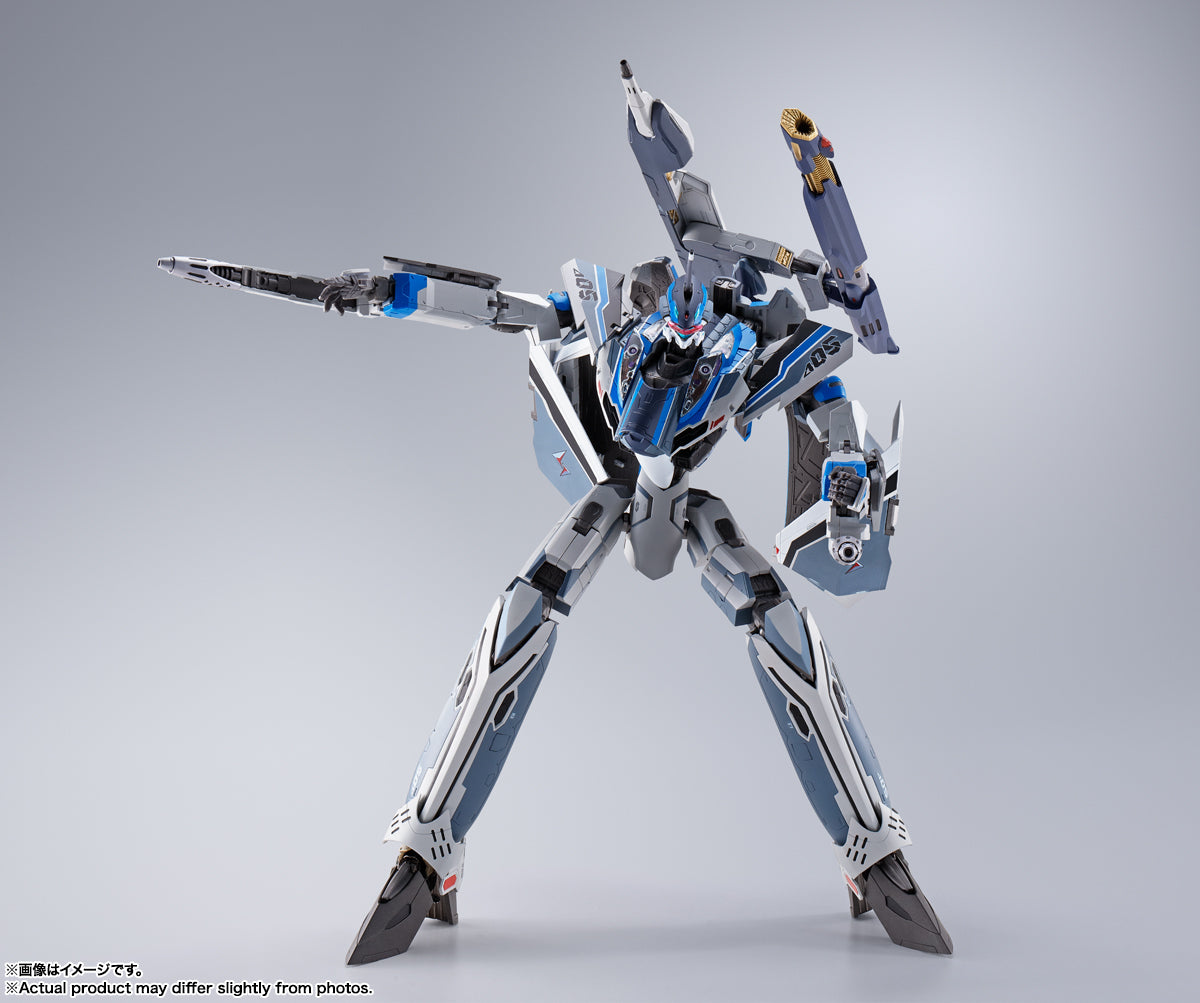 DX Chogokin VF-31AX Kairos Plus (Hayate Immelmann)