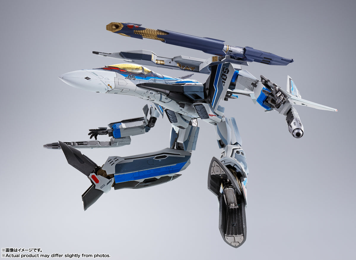 DX Chogokin VF-31AX Kairos Plus (Hayate Immelmann)