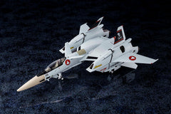 Macross Arcadia 1/60 VF-4A Lightning III Ichijyo Hikaru Model