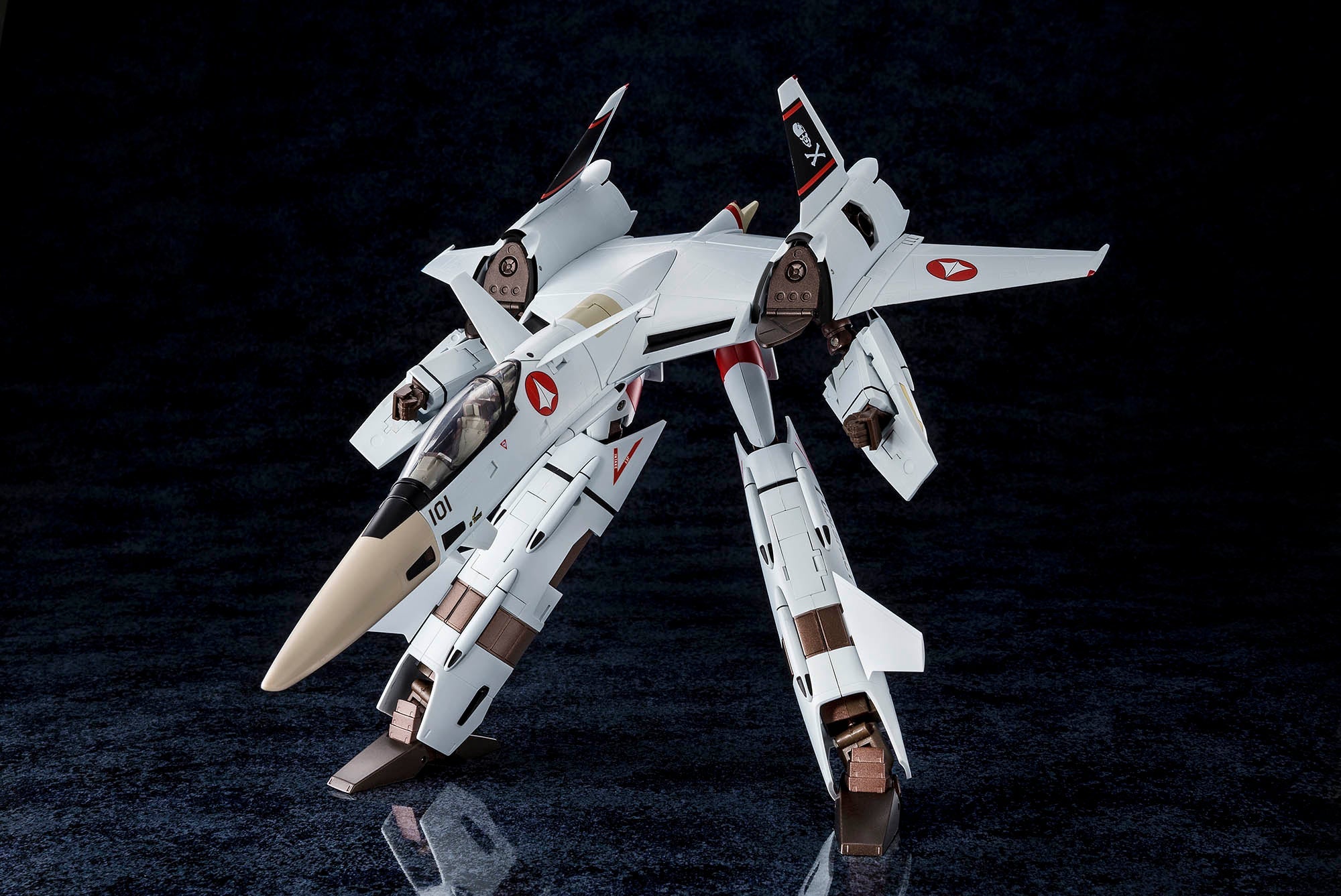 Macross Arcadia 1/60 VF-4A Lightning III Ichijyo Hikaru Model