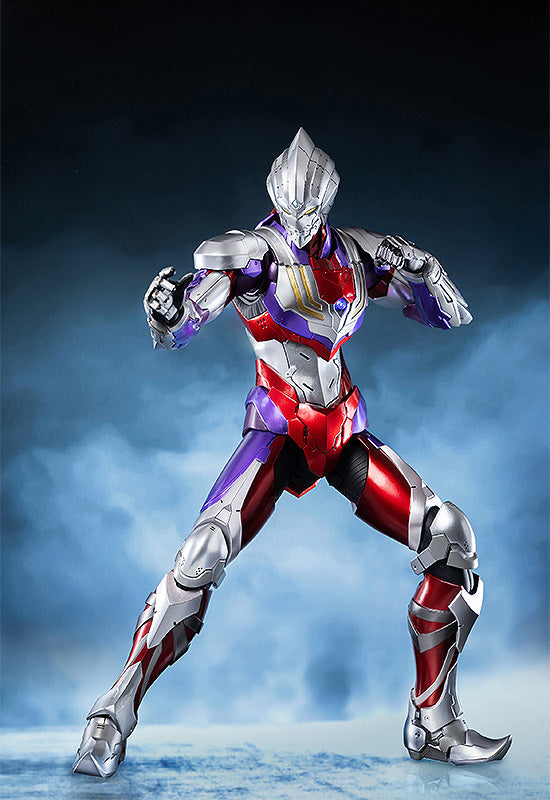 FigZero Ultraman Tiga Suit