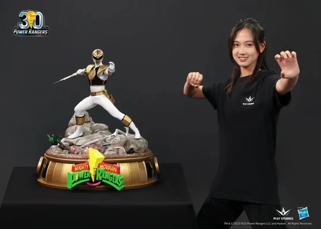 [PREORDER] WayStudios Mighty Morphin White Ranger 1/4 Scale Statue