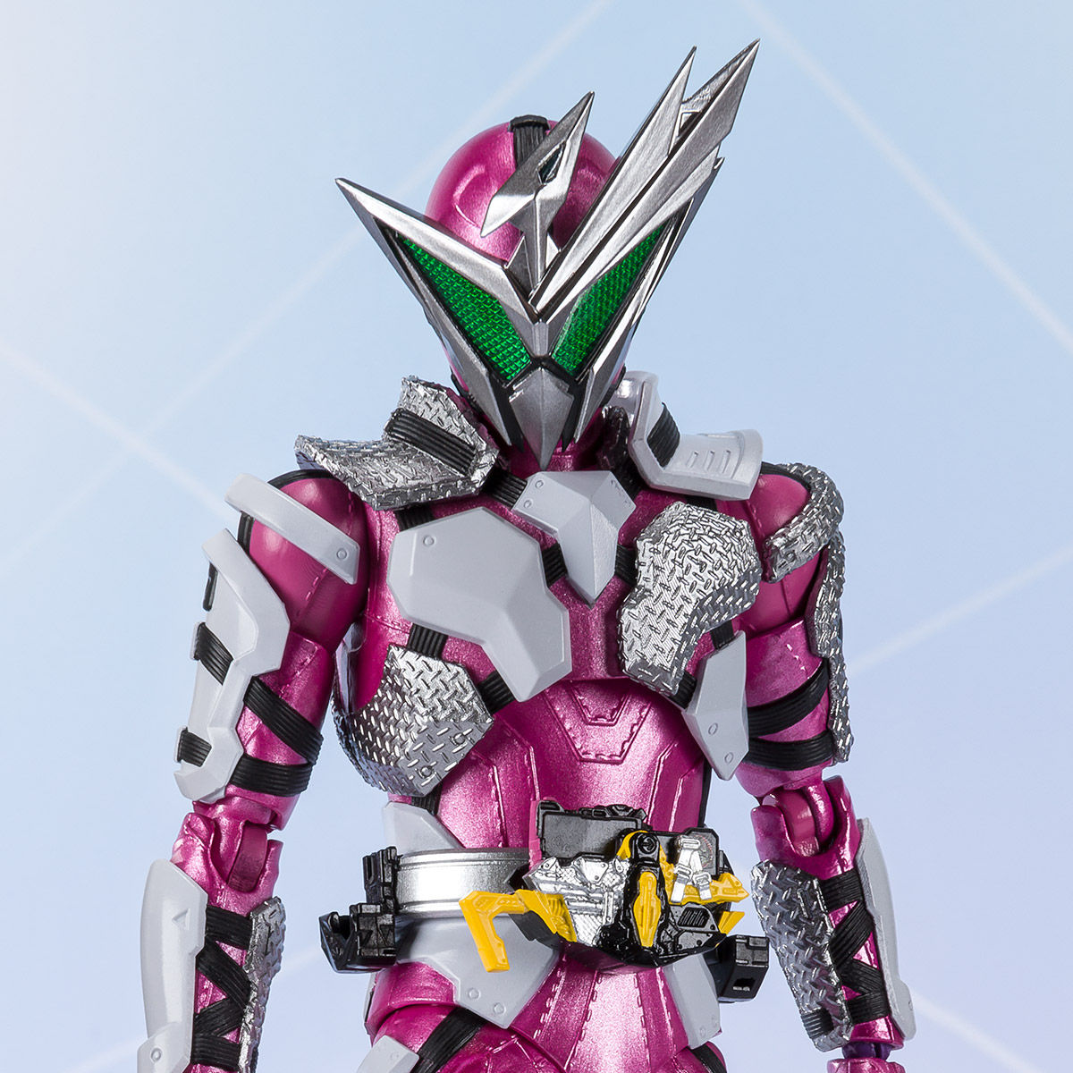 SH Figuarts Kamen Rider Jin Flying Falcon