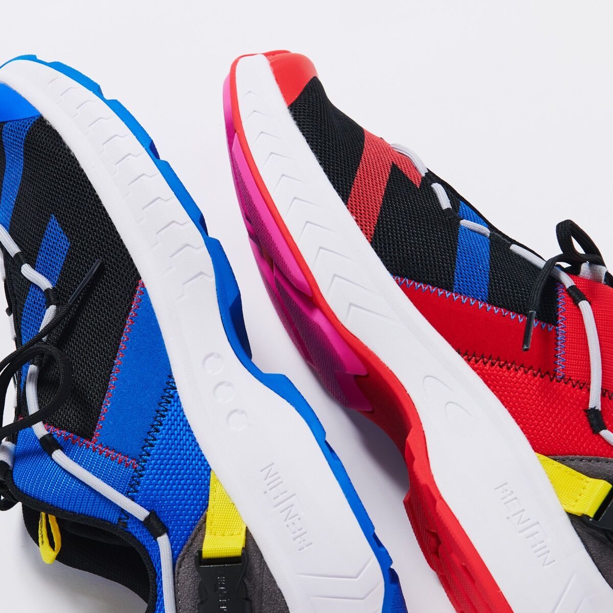 Kamen Rider Build Sneakers - Henshin by Kamen Rider