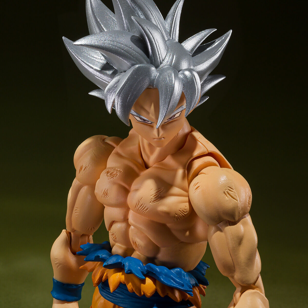 SH Figuarts Son Goku Ultra Instinct - Toyotaro Edition