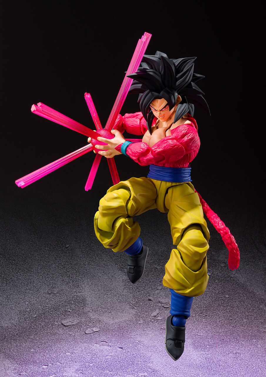 SH Figuarts Super Saiyan 4 Son Goku - Dragon Ball GT