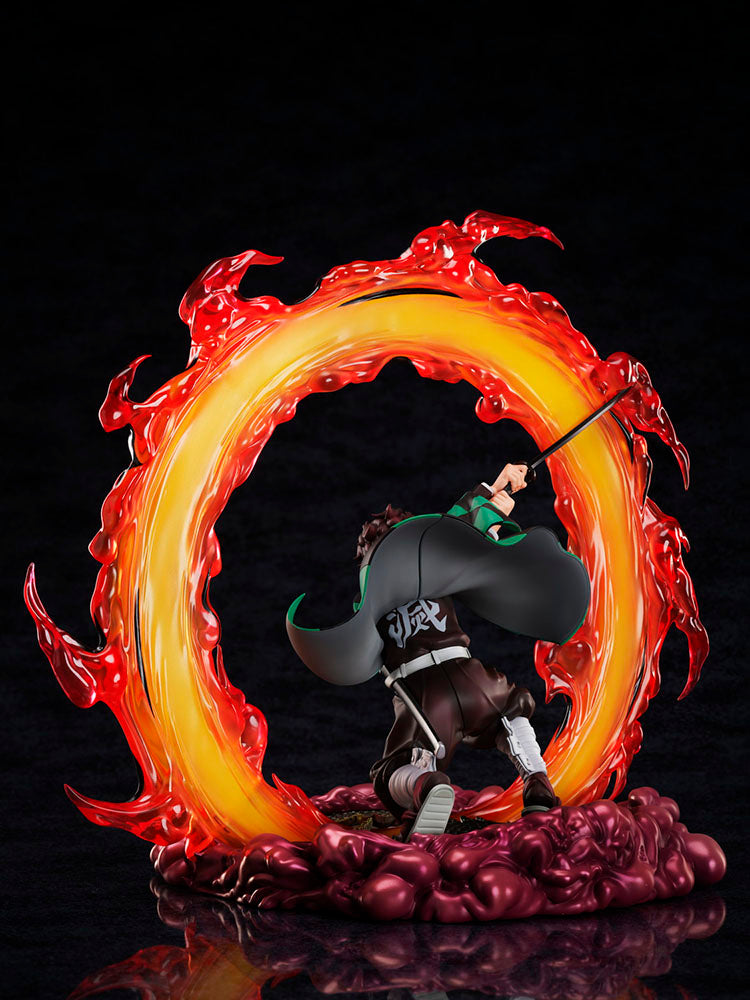 Demon Slayer Tanjiro Kamado (Hinokami Kagura Clear Blue) Sky 1/8 Scale Figure