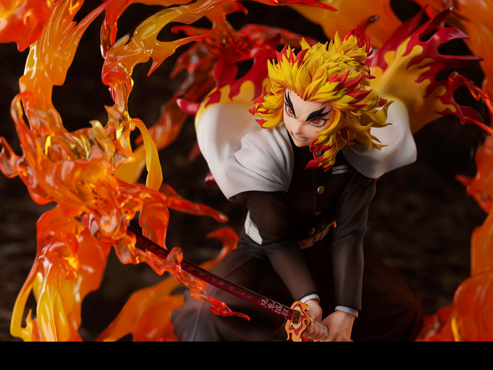 Demon Slayer Kyojuro Rengoku (Flame Breathing Esoteric Art Ninth Form: Rengoku) 1/8 Scale Figure