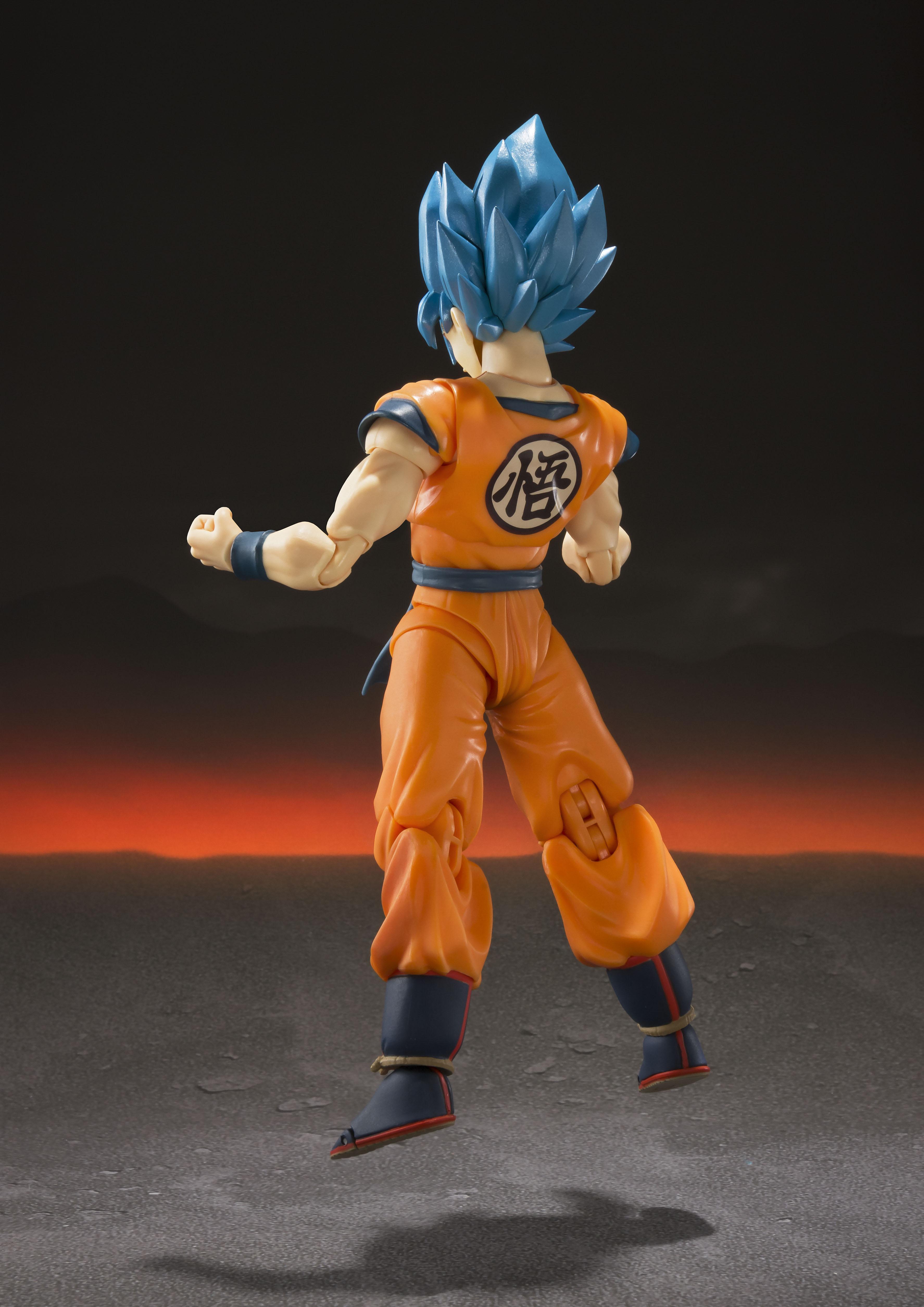 [PREORDER]  SH Figuarts Super Saiyan God Super Saiyan Goku Super (Reissue)