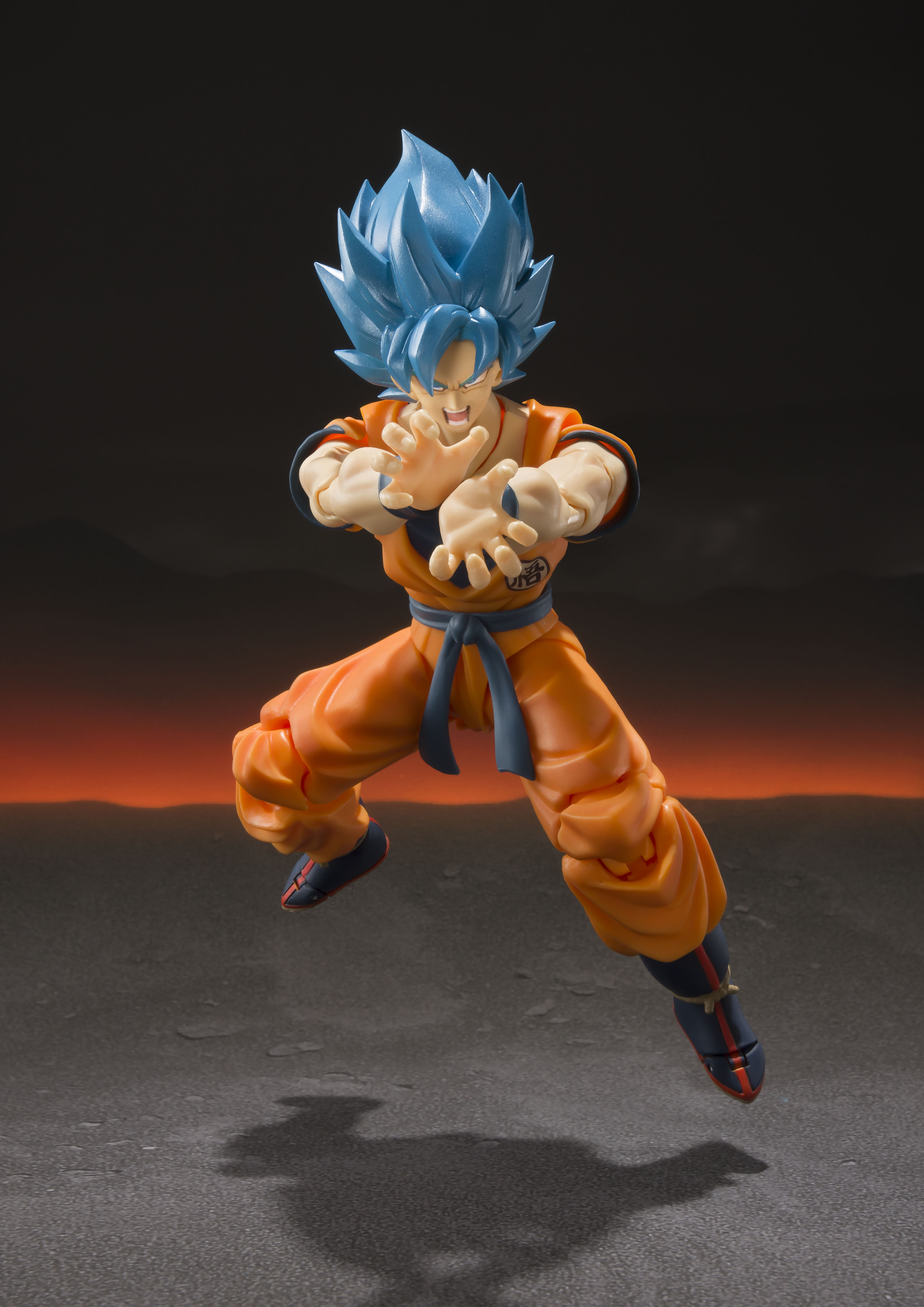 [PREORDER]  SH Figuarts Super Saiyan God Super Saiyan Goku Super (Reissue)