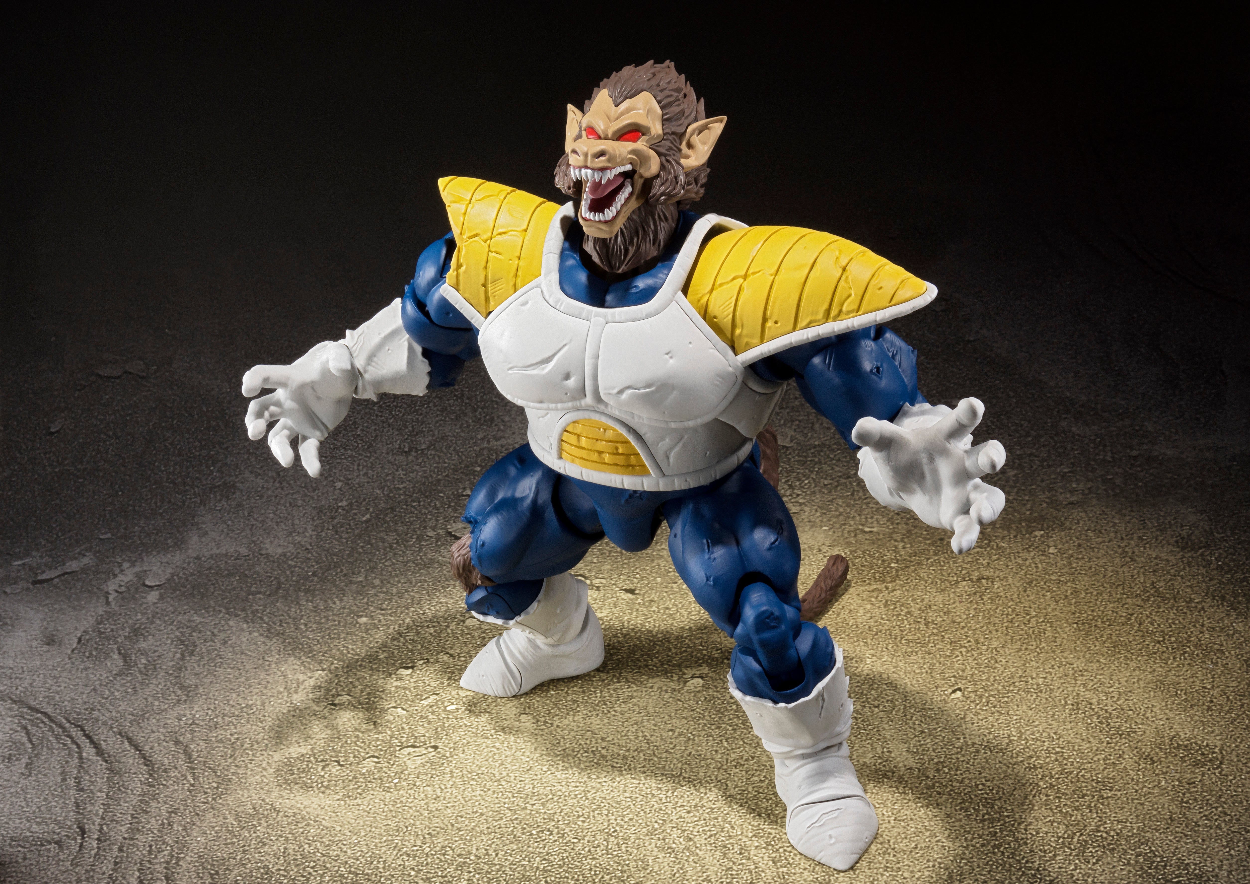 S.H. Figuarts Great Ape Vegeta