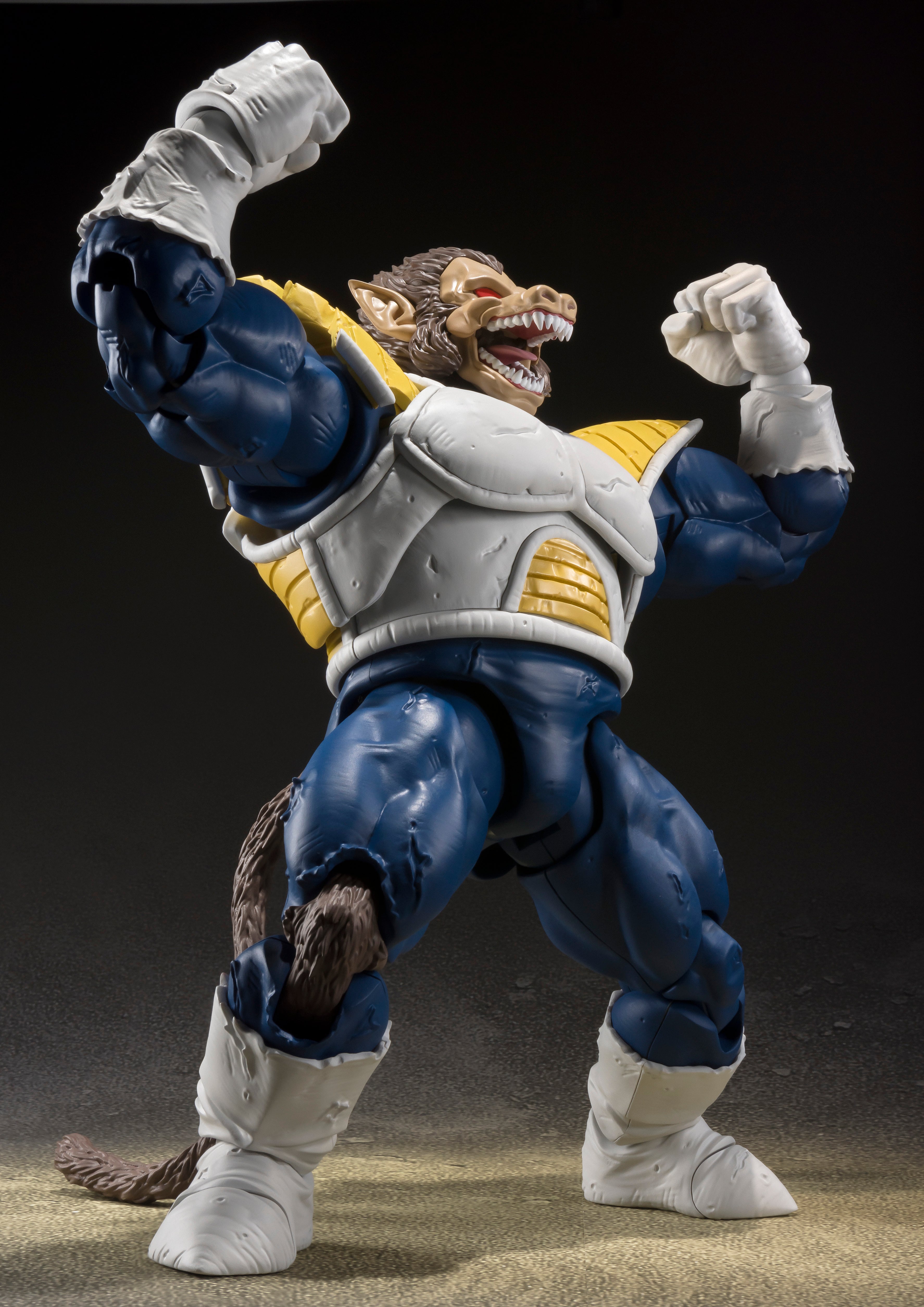 S.H. Figuarts Great Ape Vegeta