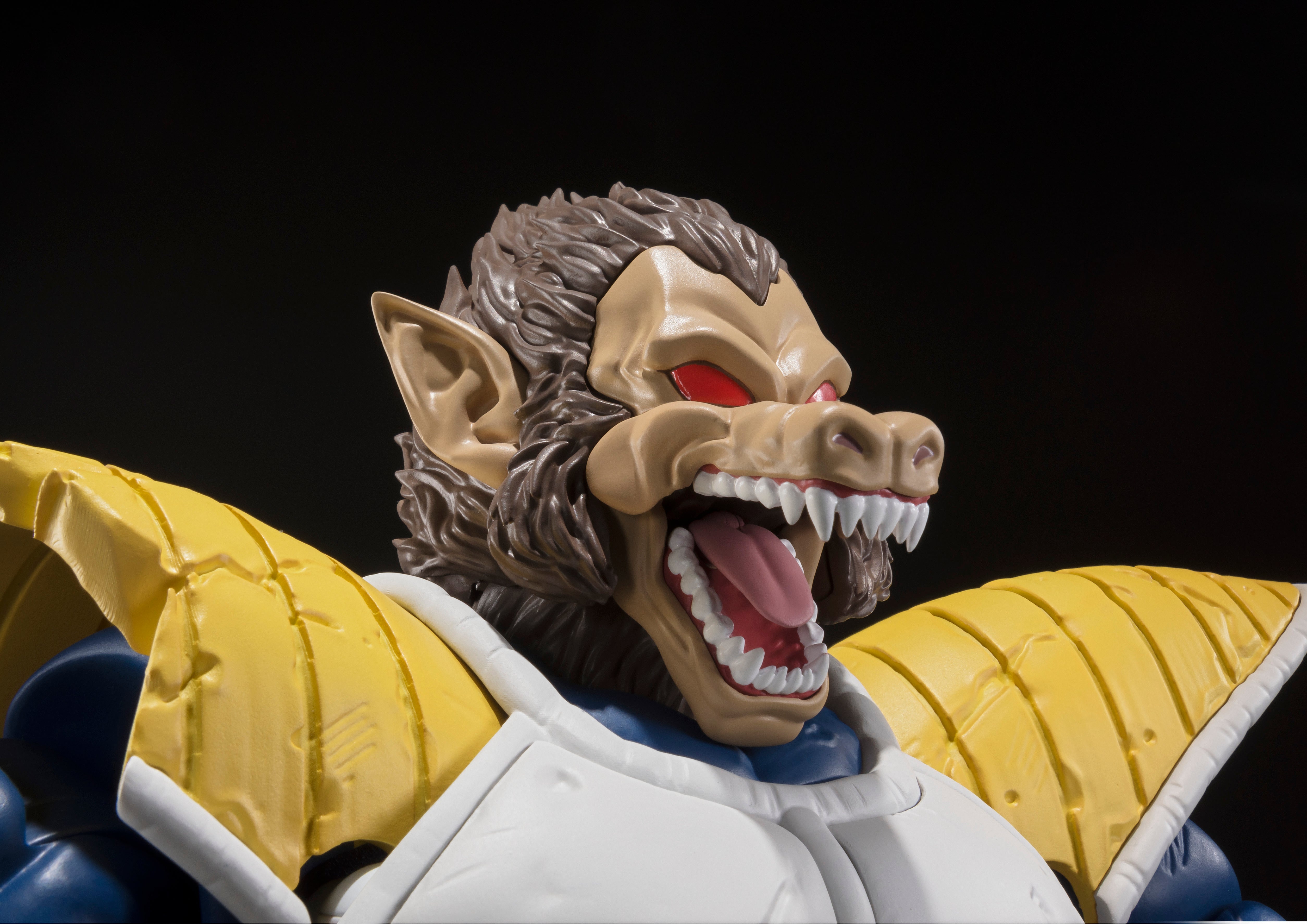 S.H. Figuarts Great Ape Vegeta