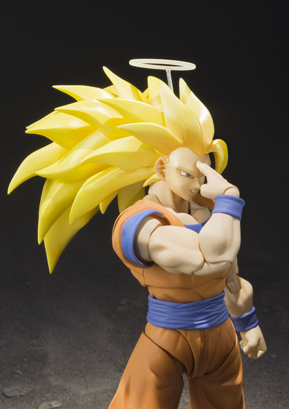 SH Figuarts Super Saiyan 3 Son Goku