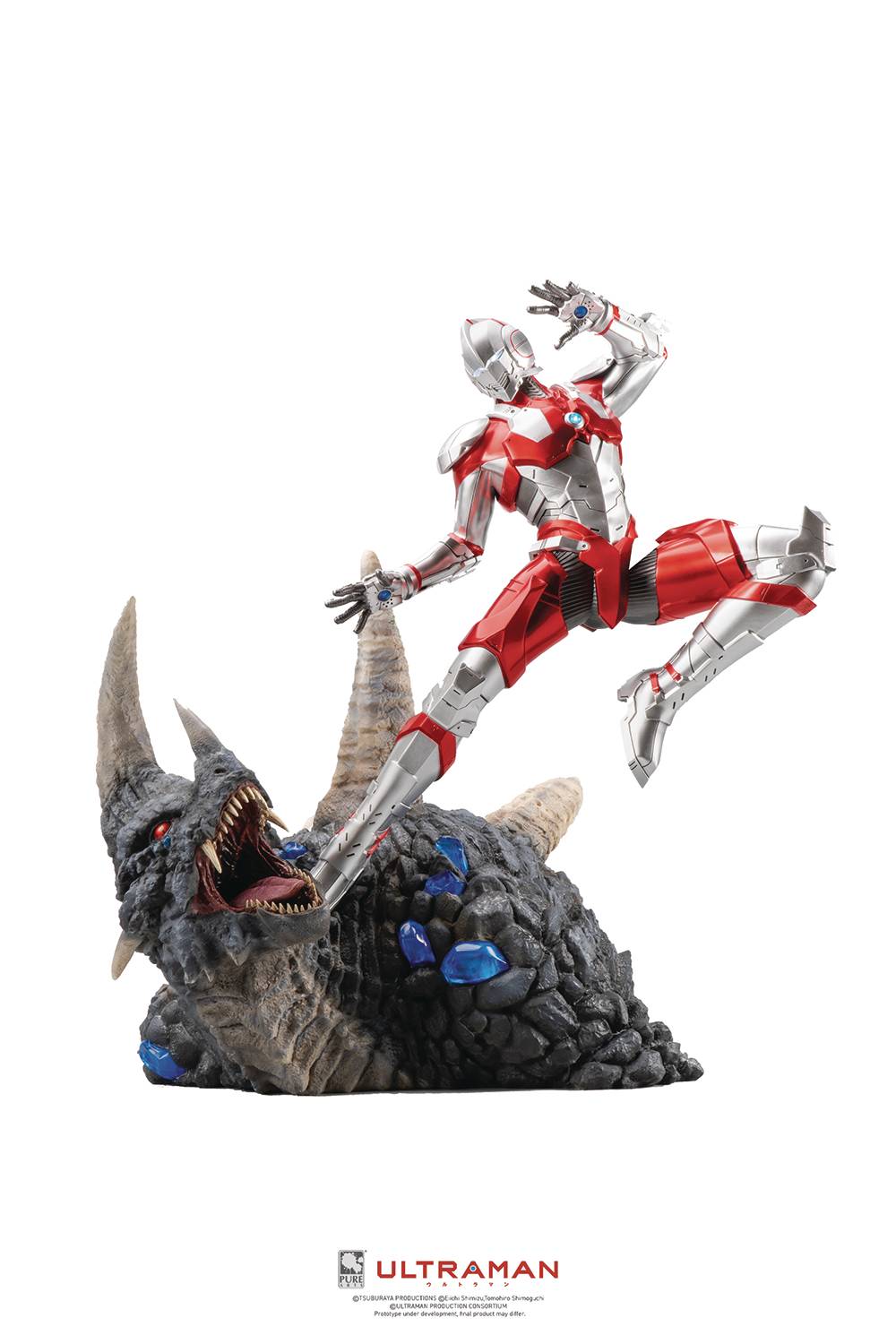 Ultraman Vs Black King 1/4 Scale Statue - Standard Edition