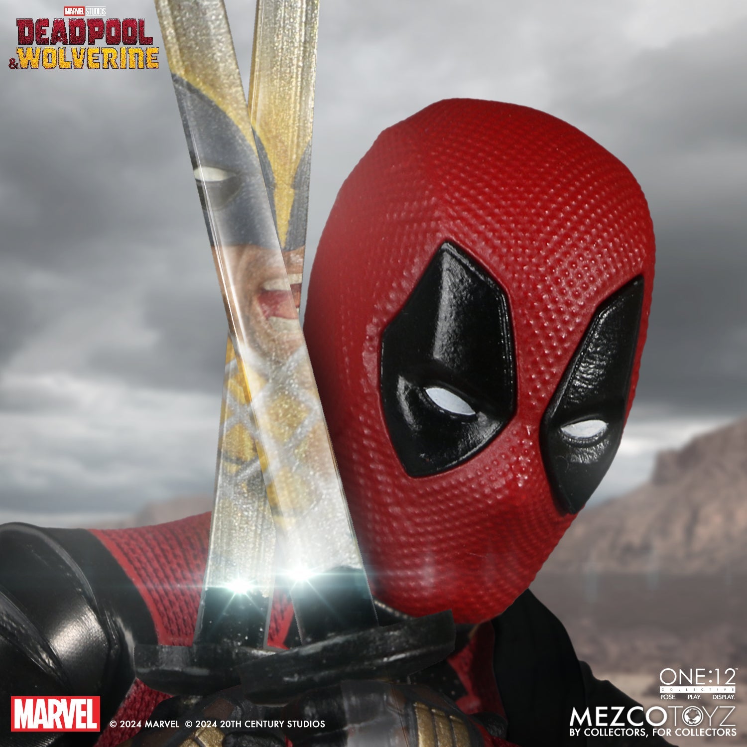 Mezco One:12 Collective Deadpool DLX Action Figure - Deadpool & Wolverine