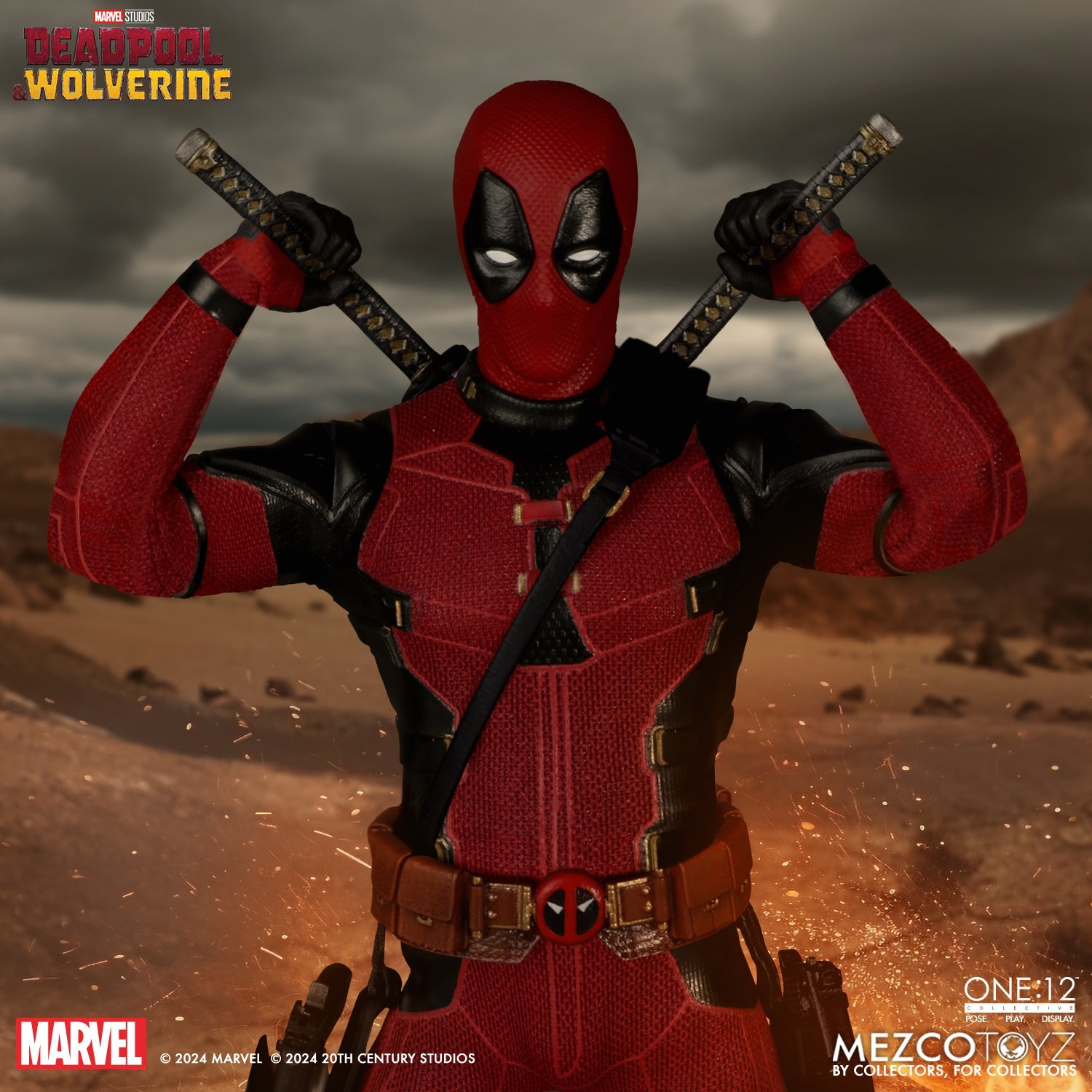 Mezco One:12 Collective Deadpool DLX Action Figure - Deadpool & Wolverine