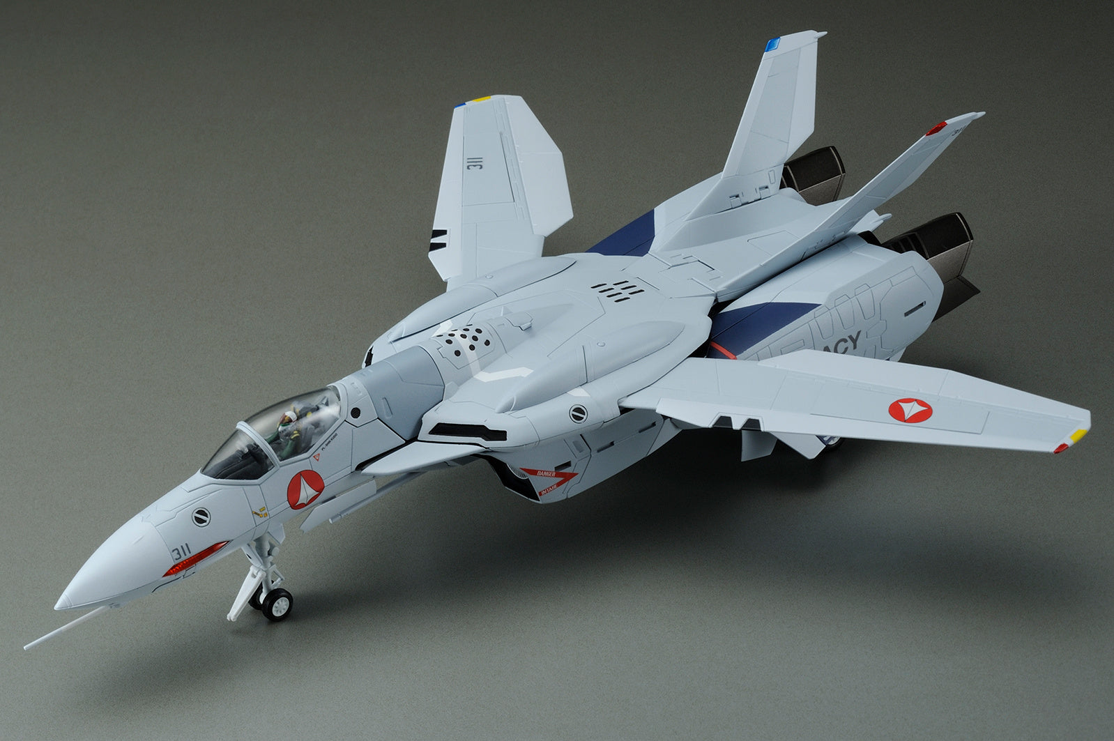 Macross Zero Arcadia 1/60 Kanzen Henkei VF-0A Phoenix Shin Kudo Mounted Machine (Reissue)