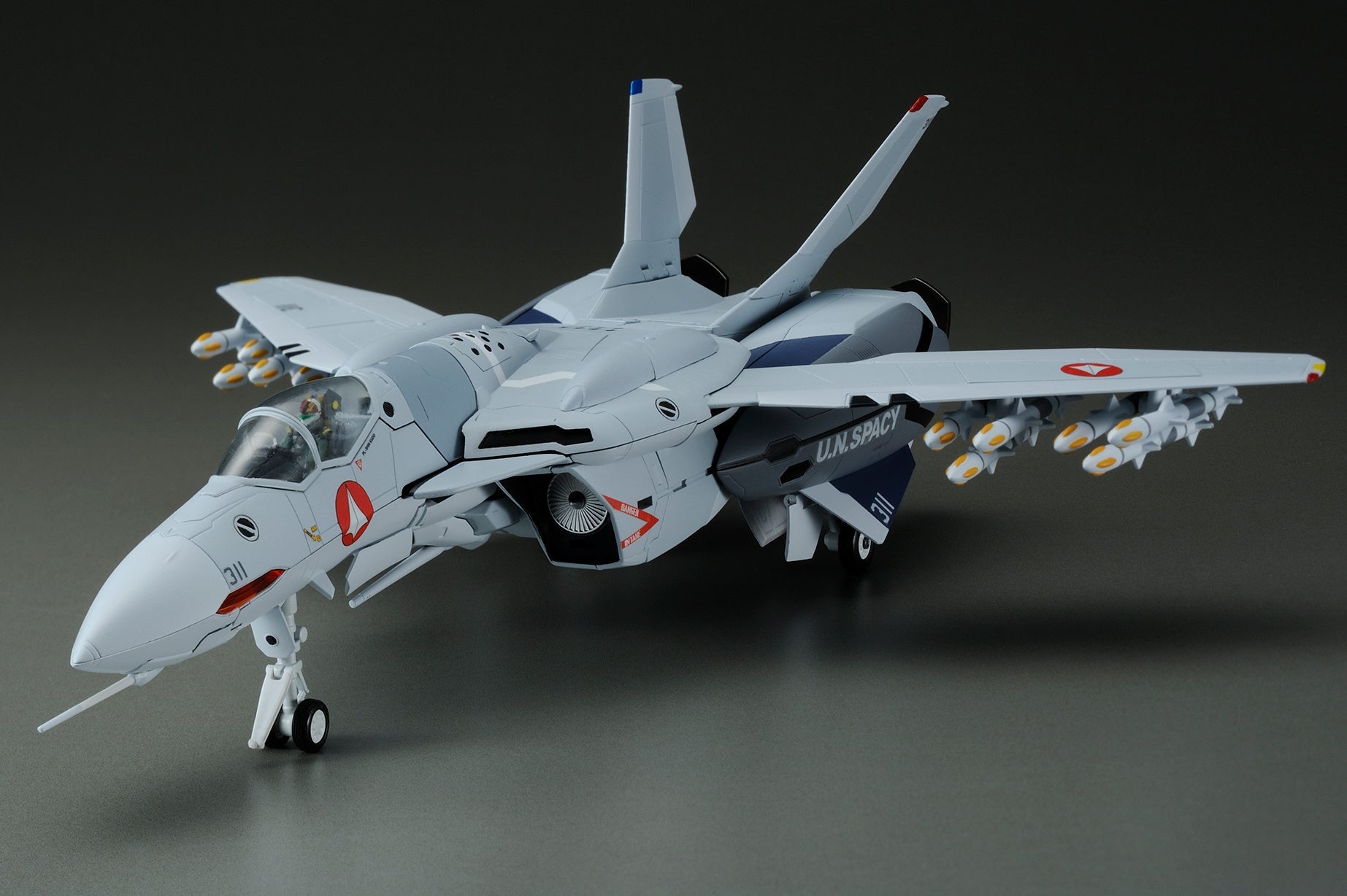 Macross Zero Arcadia 1/60 Kanzen Henkei VF-0A Phoenix Shin Kudo Mounted Machine (Reissue)