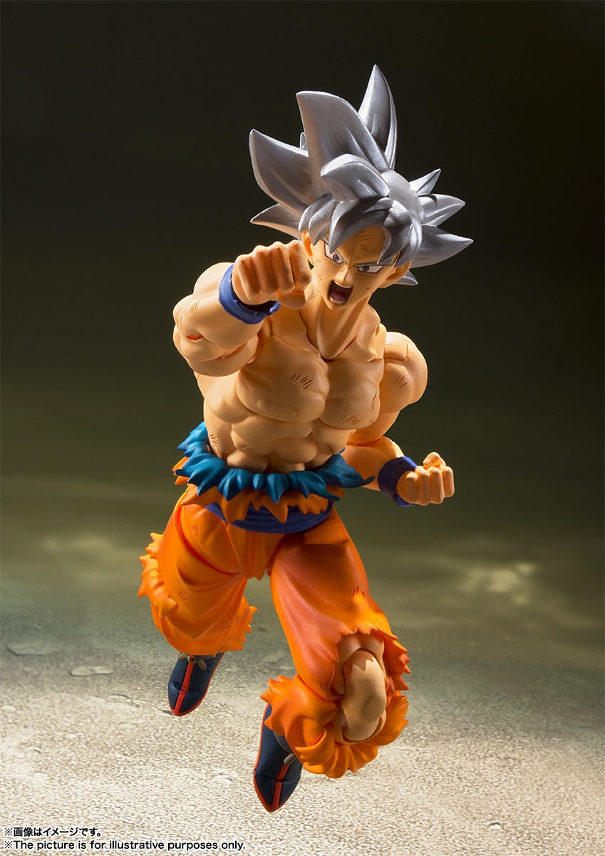 SH Figuarts Son Goku - Ultra Instinct (Reissue)