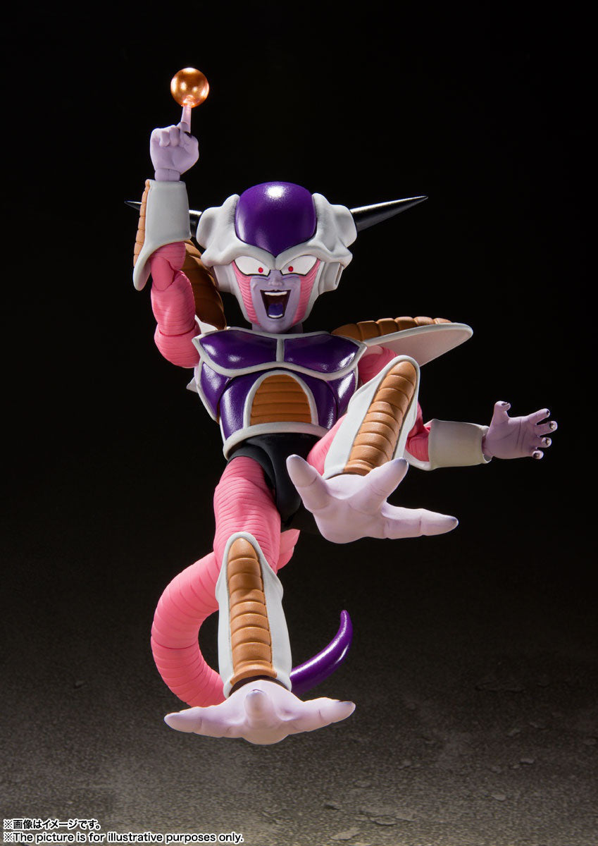 SH Figuarts Frieza First Form & Pod Set (Reissue)